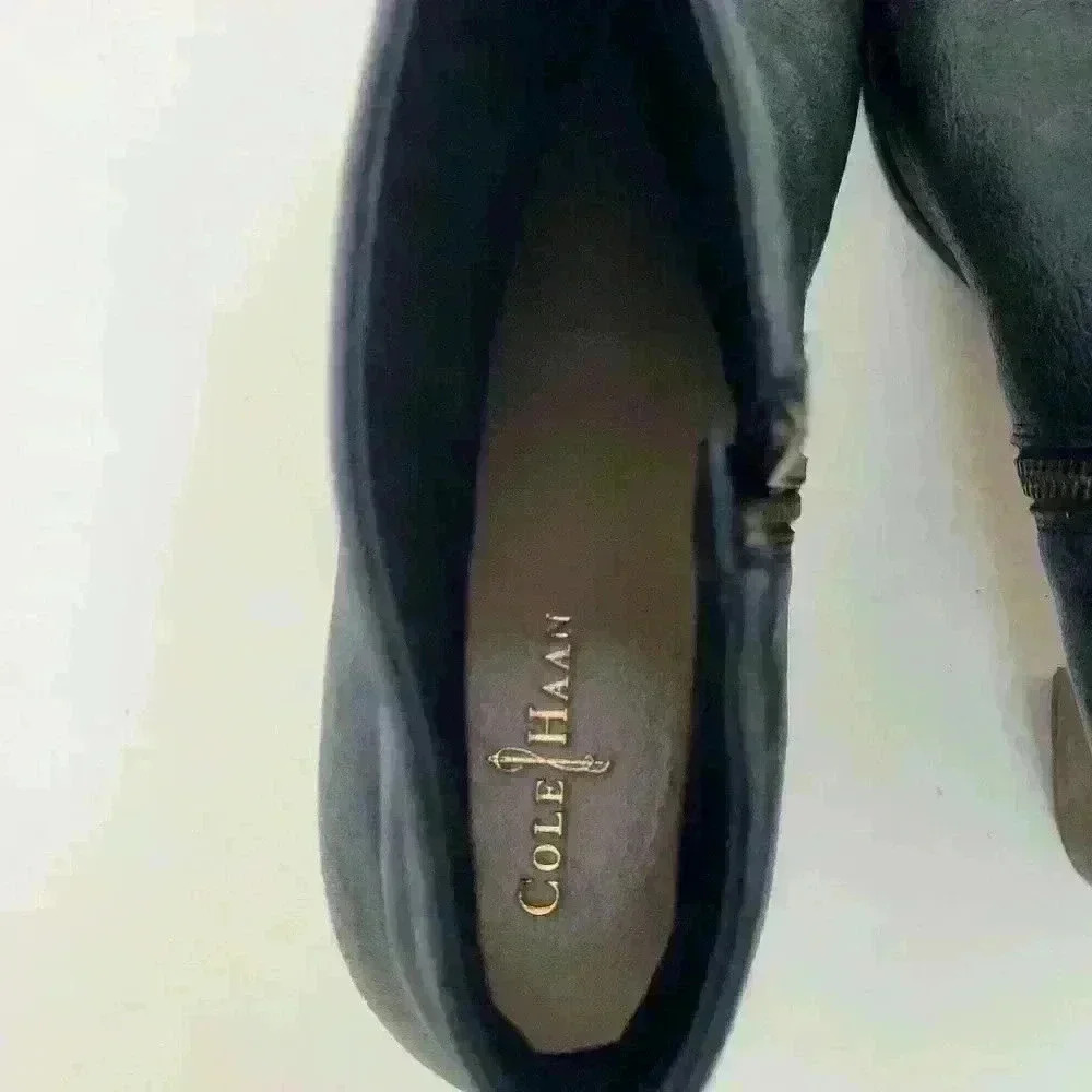 Cole Haan Cassidy Black Leather Bootie Sz 8.5 - Picture 13 of 16